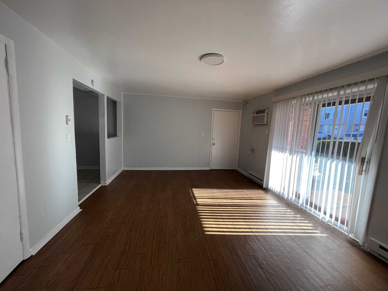 817 East Turner Street105 - Photo 3 of 6