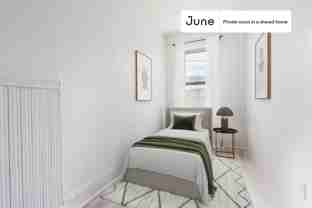 2444 43rd St #D - Photo 1 of 1