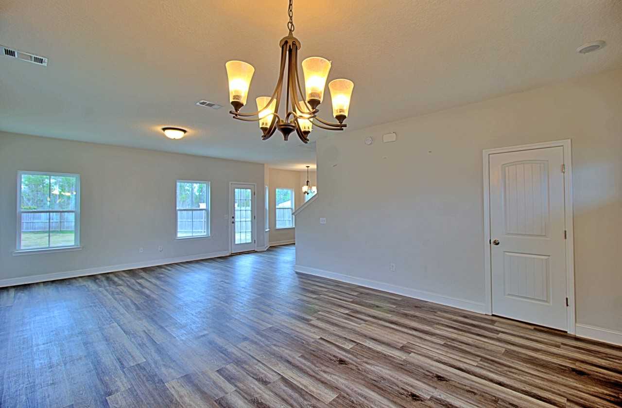 430 Rutledge Dr #1 - Photo 3 of 30