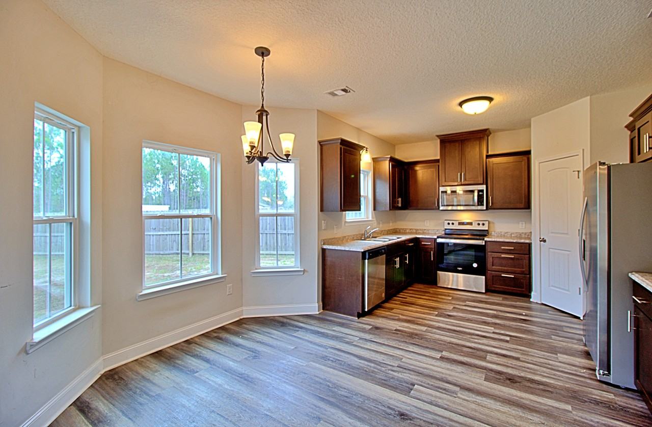 430 Rutledge Dr #1 - Photo 6 of 30