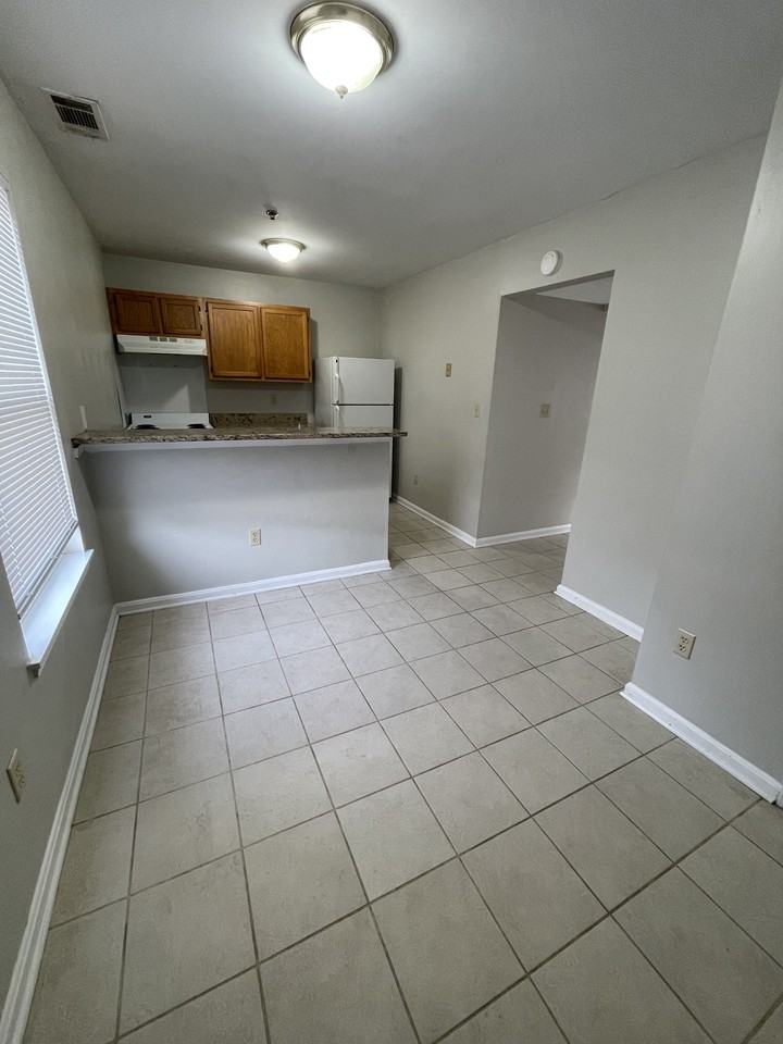 1500 Iris Dr #1 - Photo 2 of 13