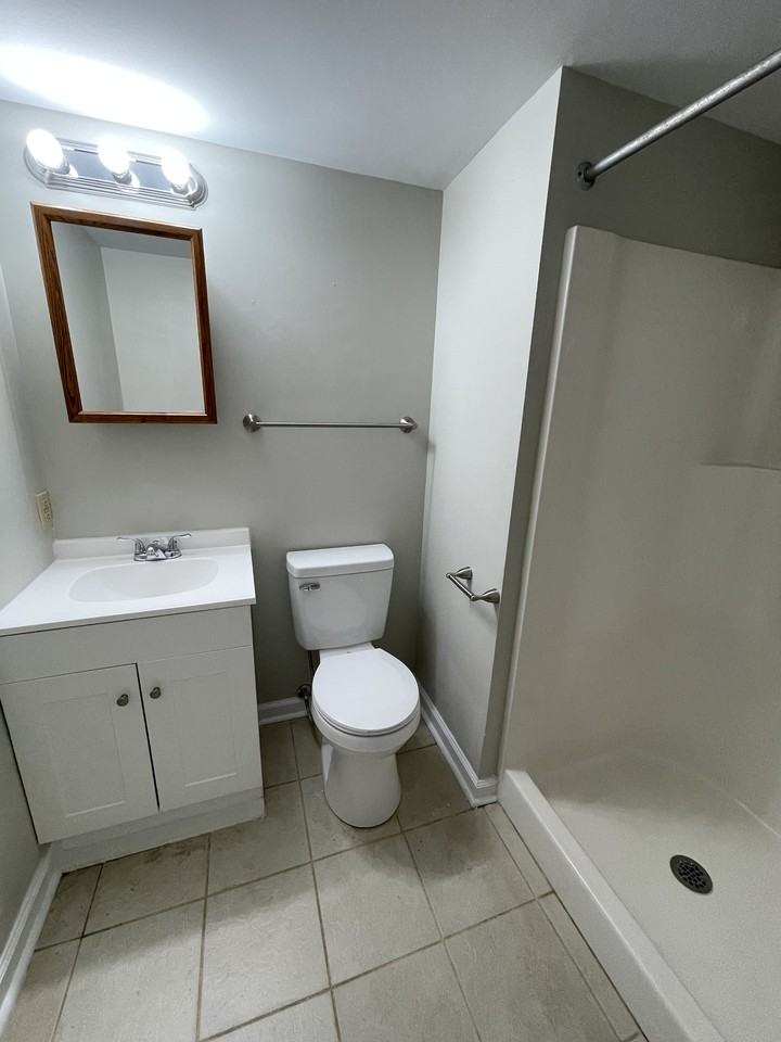 1500 Iris Dr #1 - Photo 5 of 13