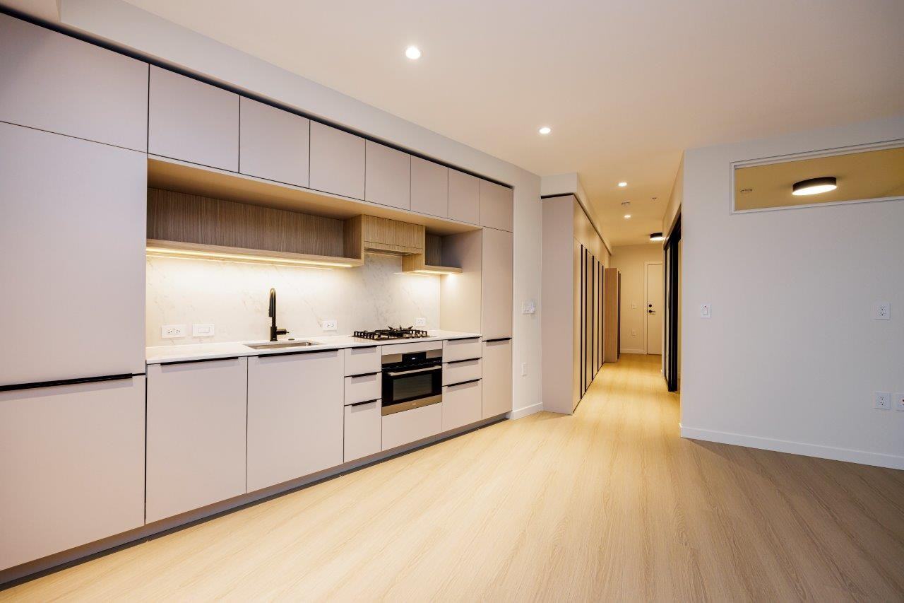 125 Albert Street #323 - Photo 2 of 24