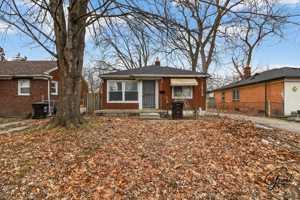 featured image of 11716 Burt Rd