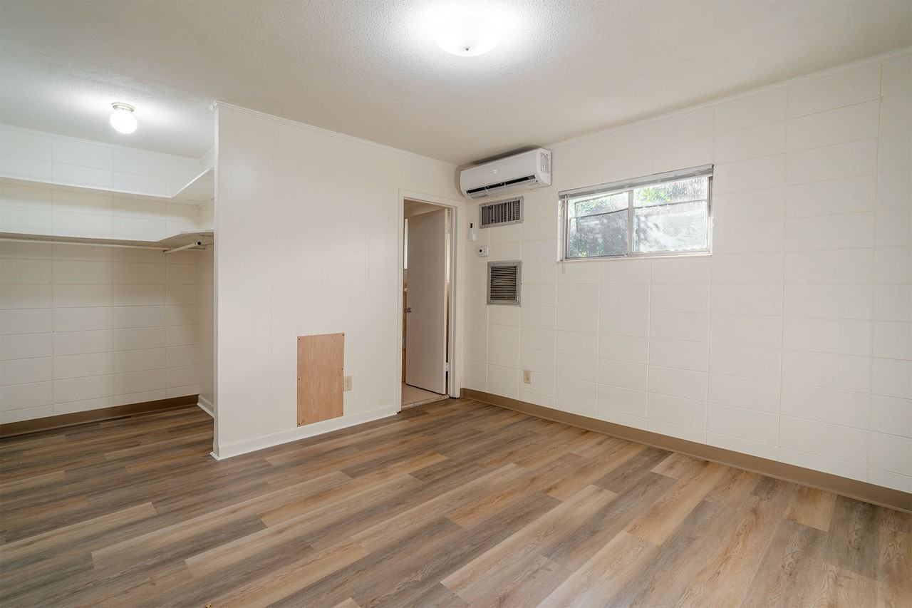 1312 #1312-3 - Photo 6 of 10