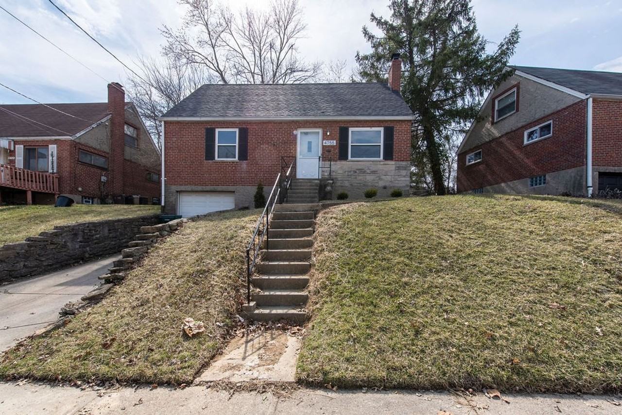 4755 Hardwick Dr - Photo 2 of 37