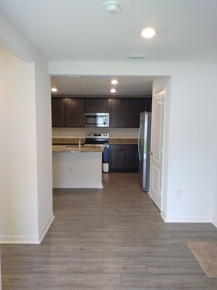 8871 Southern Charm Cir - Photo 3 of 27