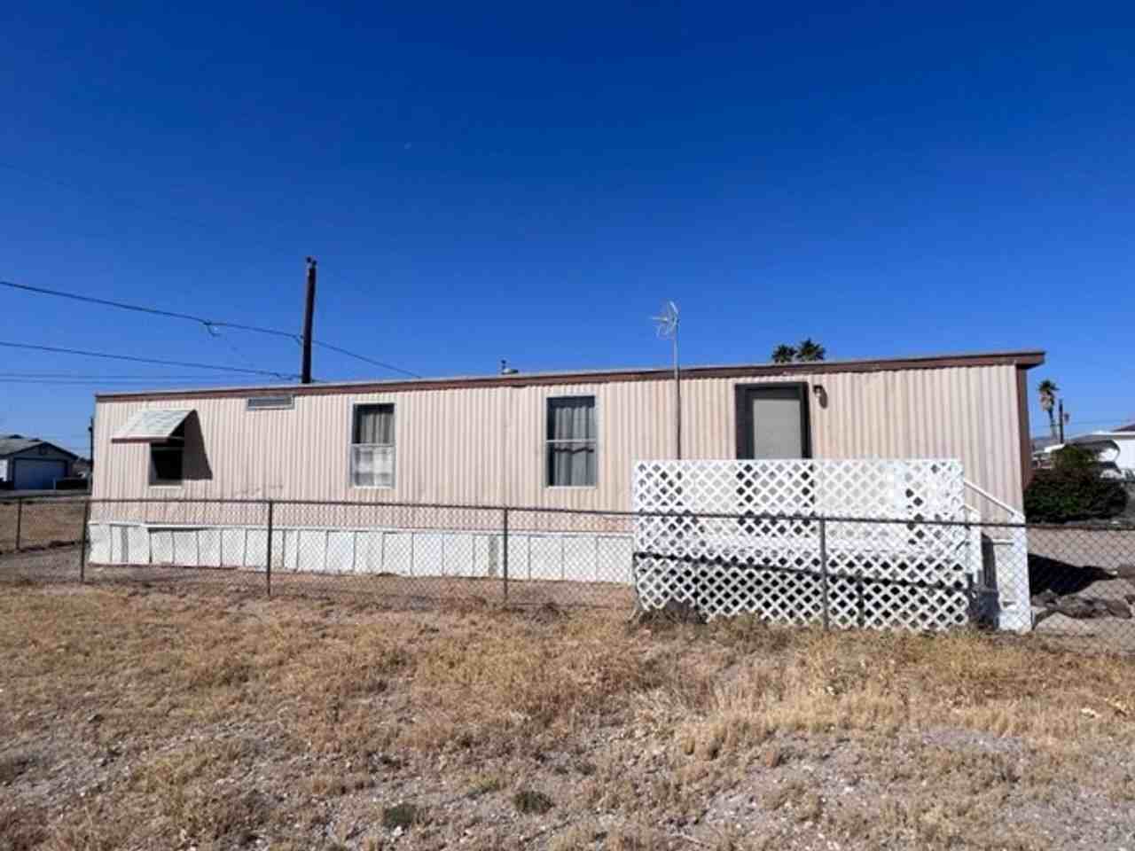 2102 Hermosa Dr - Photo 3 of 23