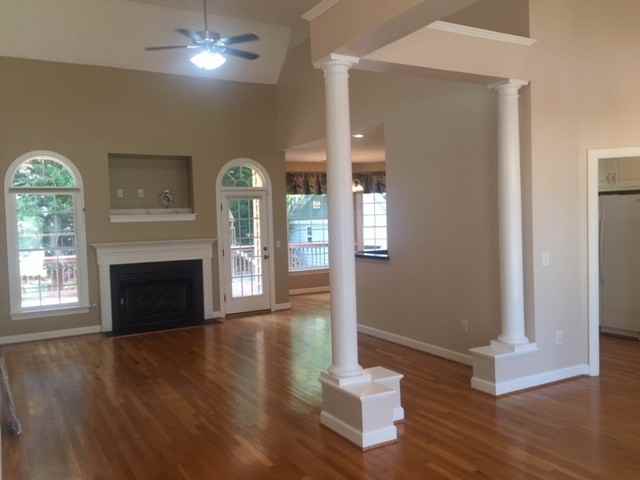 6127 S Mayfair Cir - Photo 2 of 12