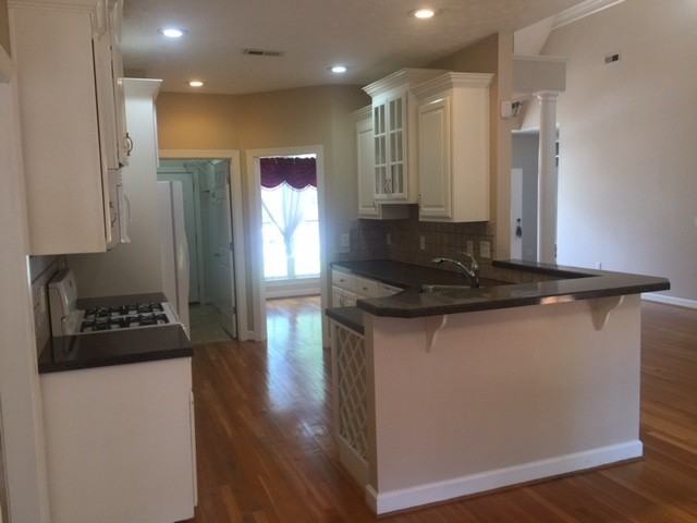 6127 S Mayfair Cir - Photo 5 of 12