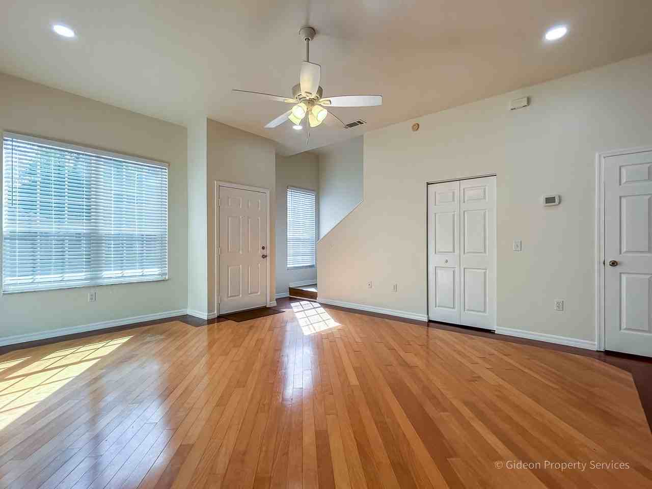 5206 Sw 97th Way - Photo 4 of 29