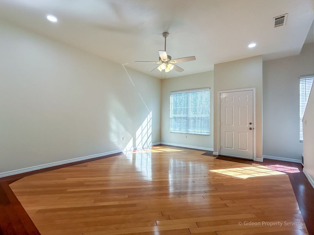 5206 Sw 97th Way - Photo 5 of 29