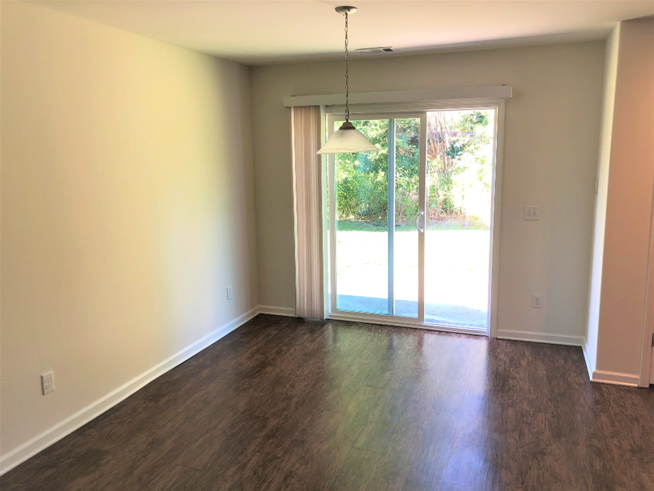 76 Braxton Manor Dr - Photo 3 of 6