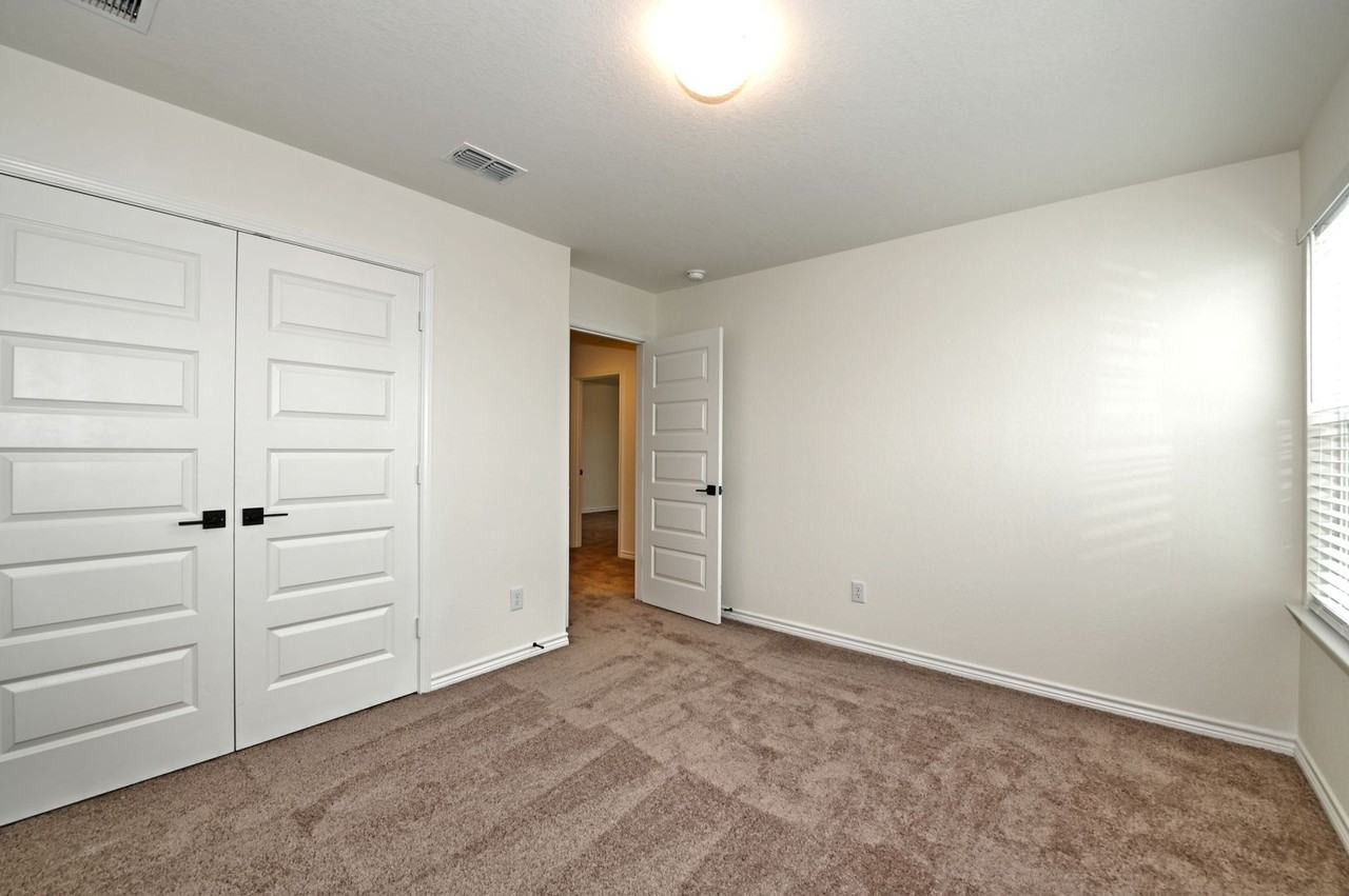 11803 Red Pheasant - Photo 6 of 38