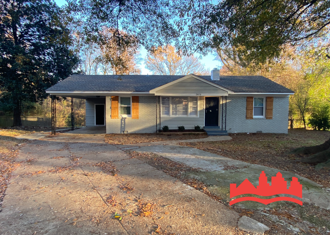 2073 Gayle Ave - Photo 2 of 17