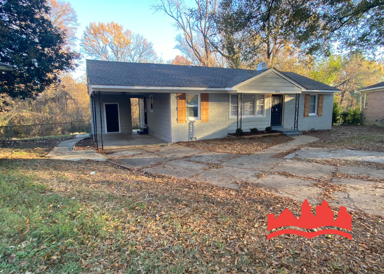 2073 Gayle Ave - Photo 3 of 17