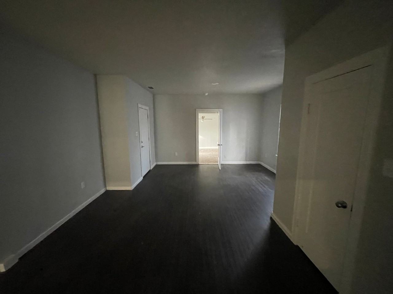 1534 Chestnut St - Photo 5 of 15