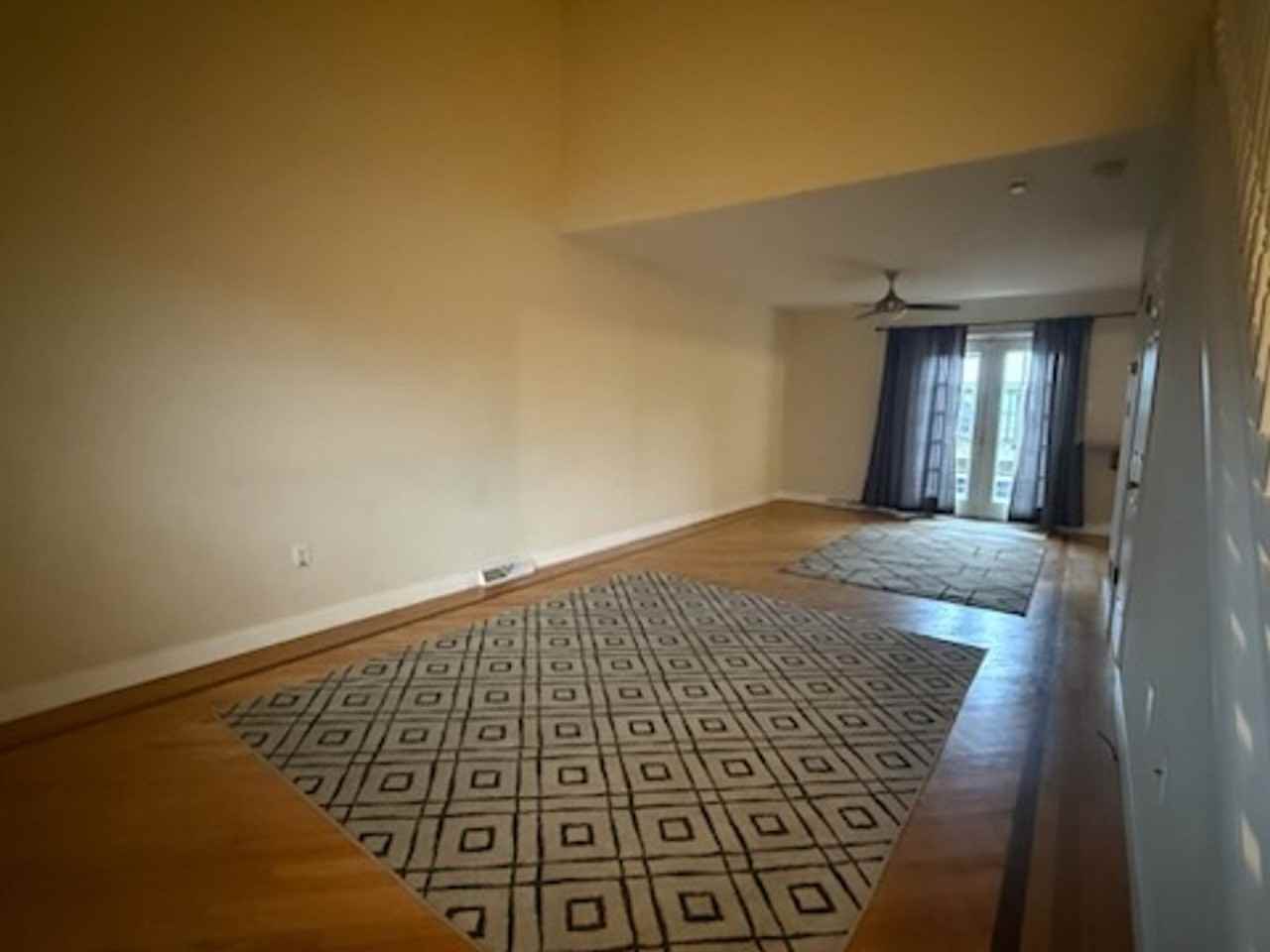 33 Jean Lo Way - Photo 3 of 15