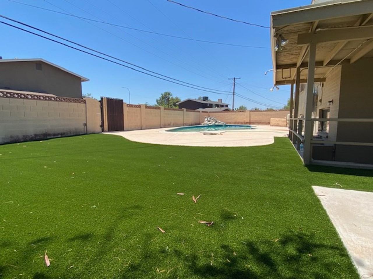 1121 E Concorda Dr - Photo 3 of 20