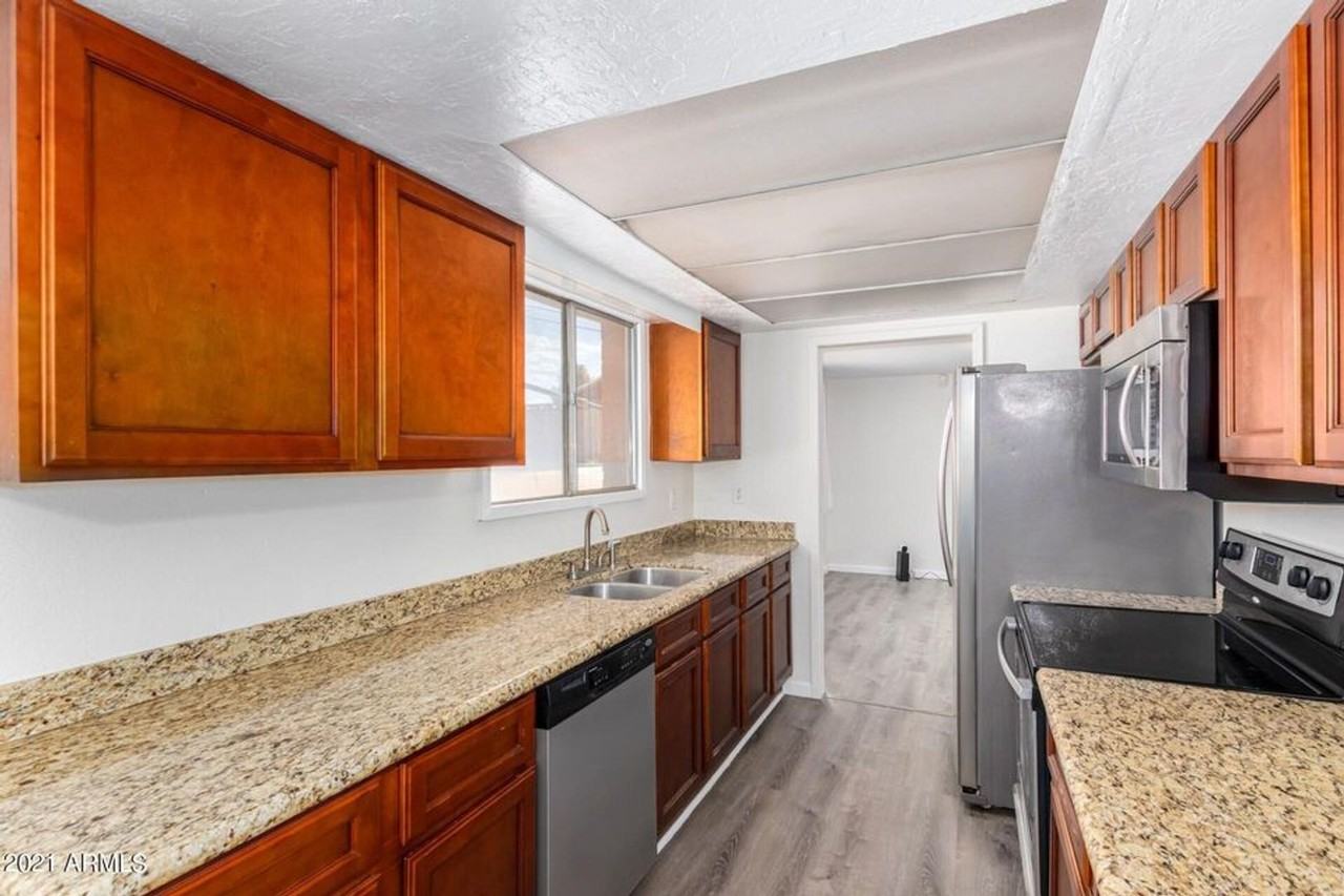 1121 E Concorda Dr - Photo 7 of 20