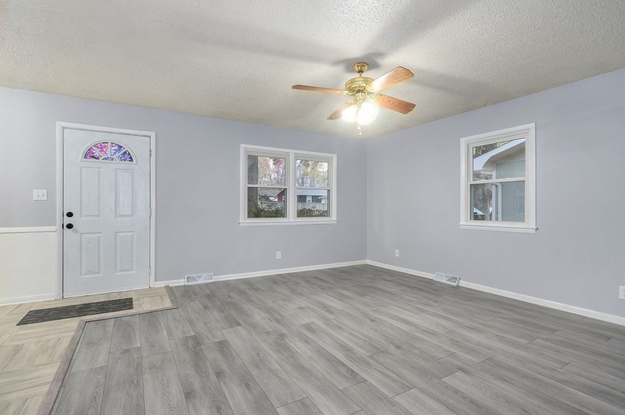 2659 E Pacific St - Photo 6 of 21