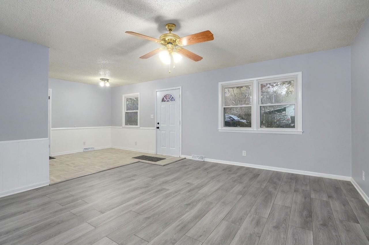 2659 E Pacific St - Photo 7 of 21