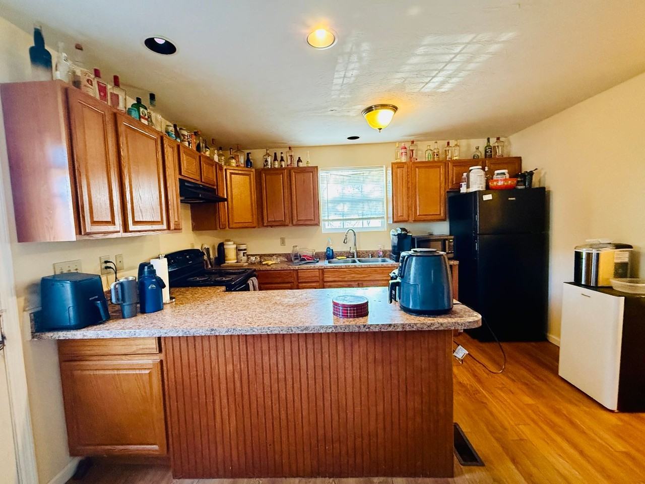 424 Woodland Ave #B - Photo 4 of 26