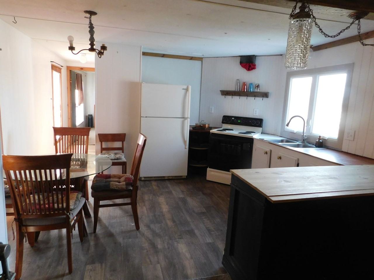 858 Wellfield Rd - Photo 6 of 11