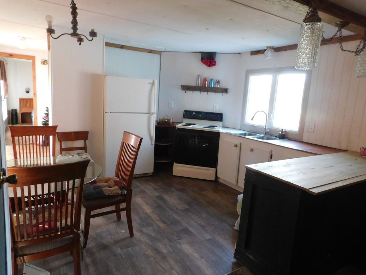 858 Wellfield Rd - Photo 7 of 11