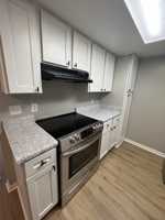 featured image of 1005 Sunset Dr #1005