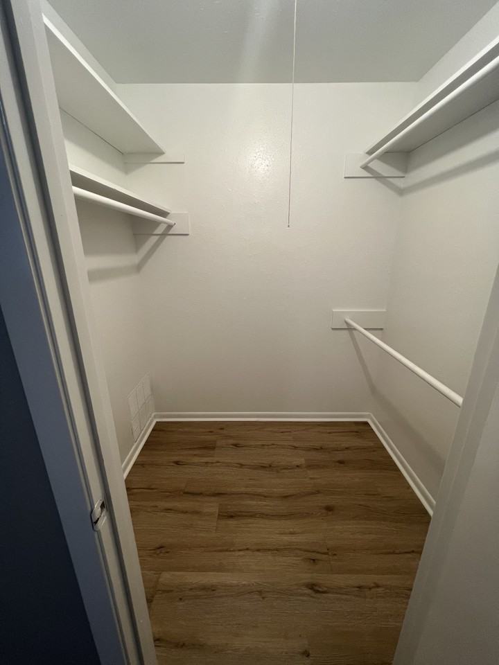 1005 Sunset Dr #1005 - Photo 4 of 29