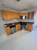 451 Alden St - Photo 1 of 1