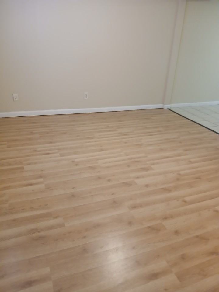 319 E Mill St Apt 2 #2 - Photo 2 of 9