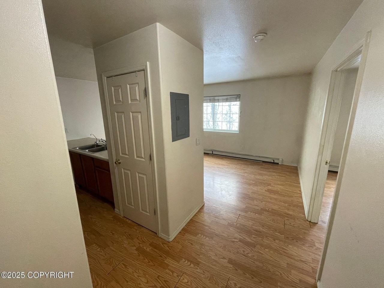 2651 E Quiet Cir #D2 - Photo 3 of 11