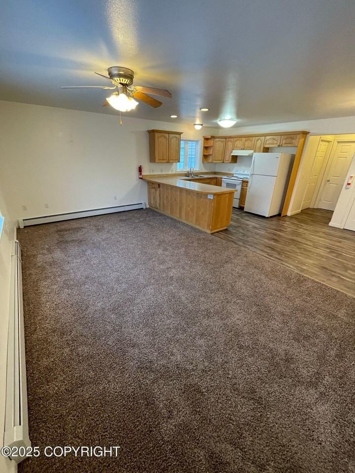 8114 W Donna Marie Ln #1 - Photo 2 of 16