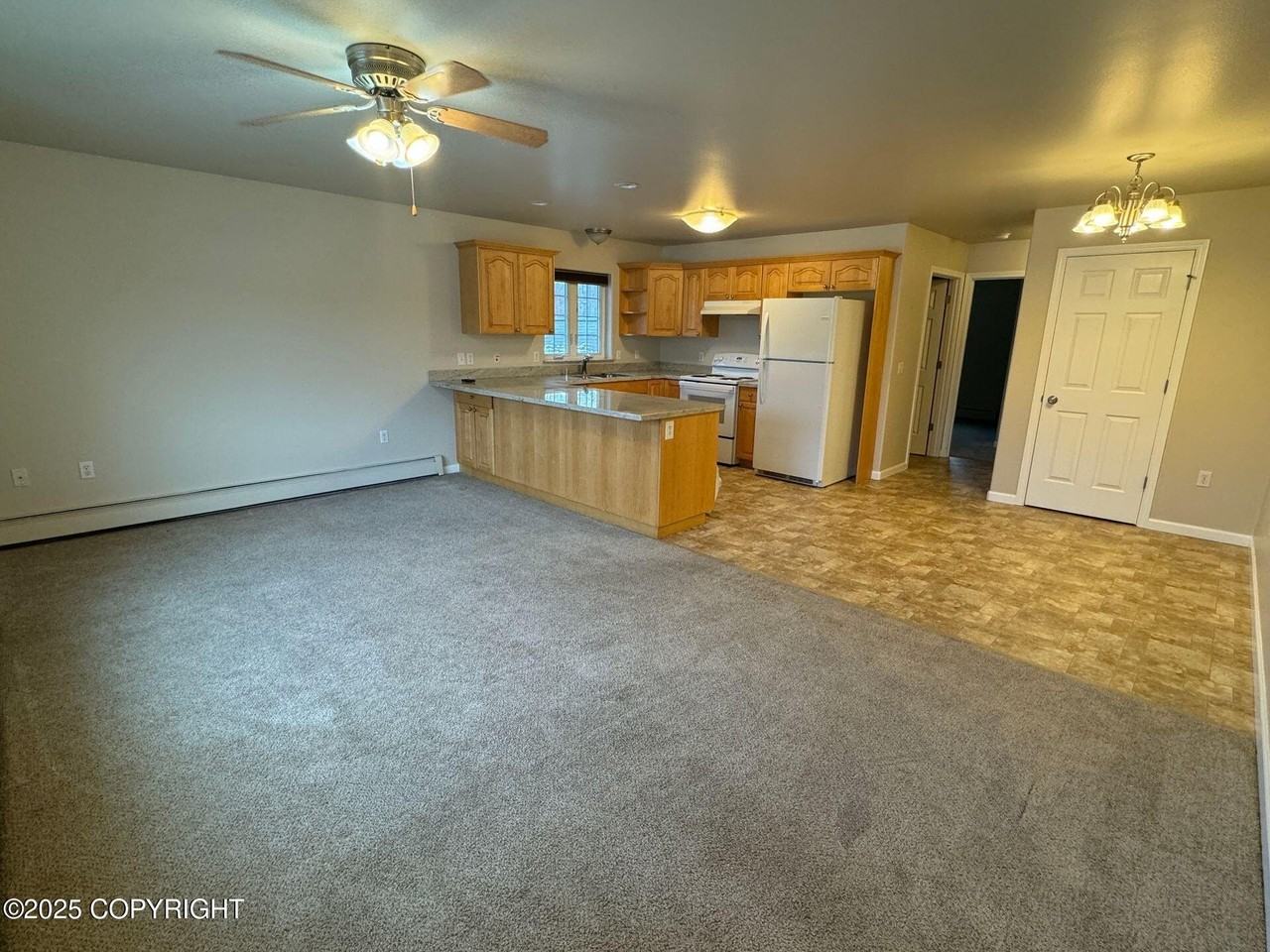 8032 W Donna Marie Ln #3 - Photo 2 of 16