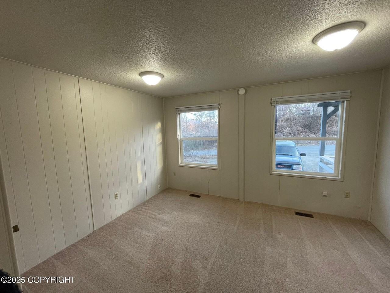 1620 N Winding Brook Loop #C - Photo 6 of 12