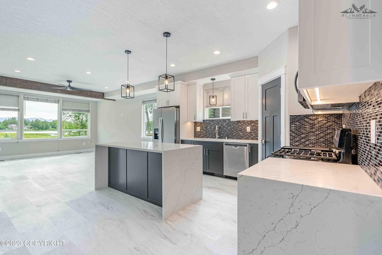 7650 E Ashmore Ave #1 - Photo 5 of 38