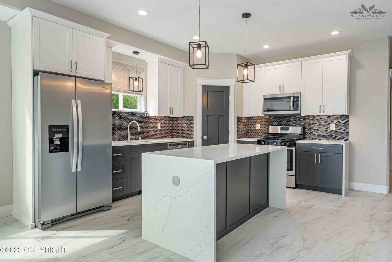 7650 E Ashmore Ave #1 - Photo 6 of 38