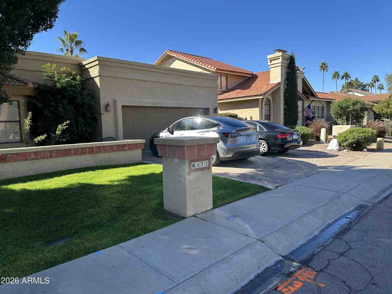 8377 E Thoroughbred Trl - Photo 2 of 33