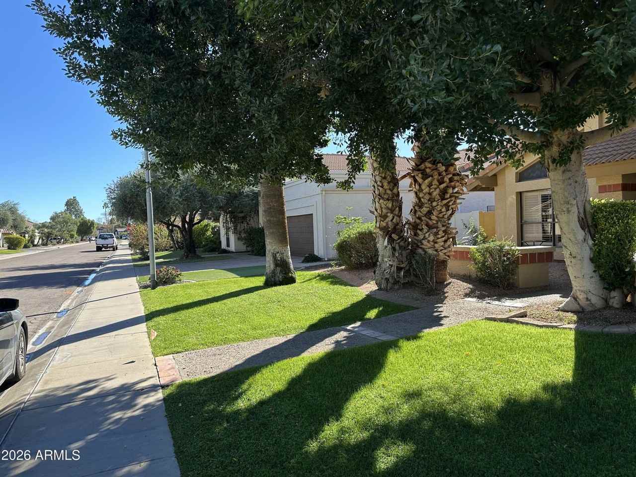 8377 E Thoroughbred Trl - Photo 3 of 33