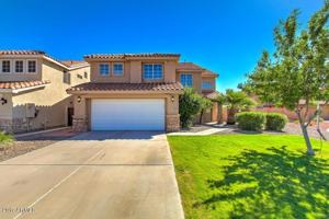 featured image of 2829 E Glenhaven Dr