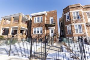 featured image of 4737 N Saint Louis Ave #2