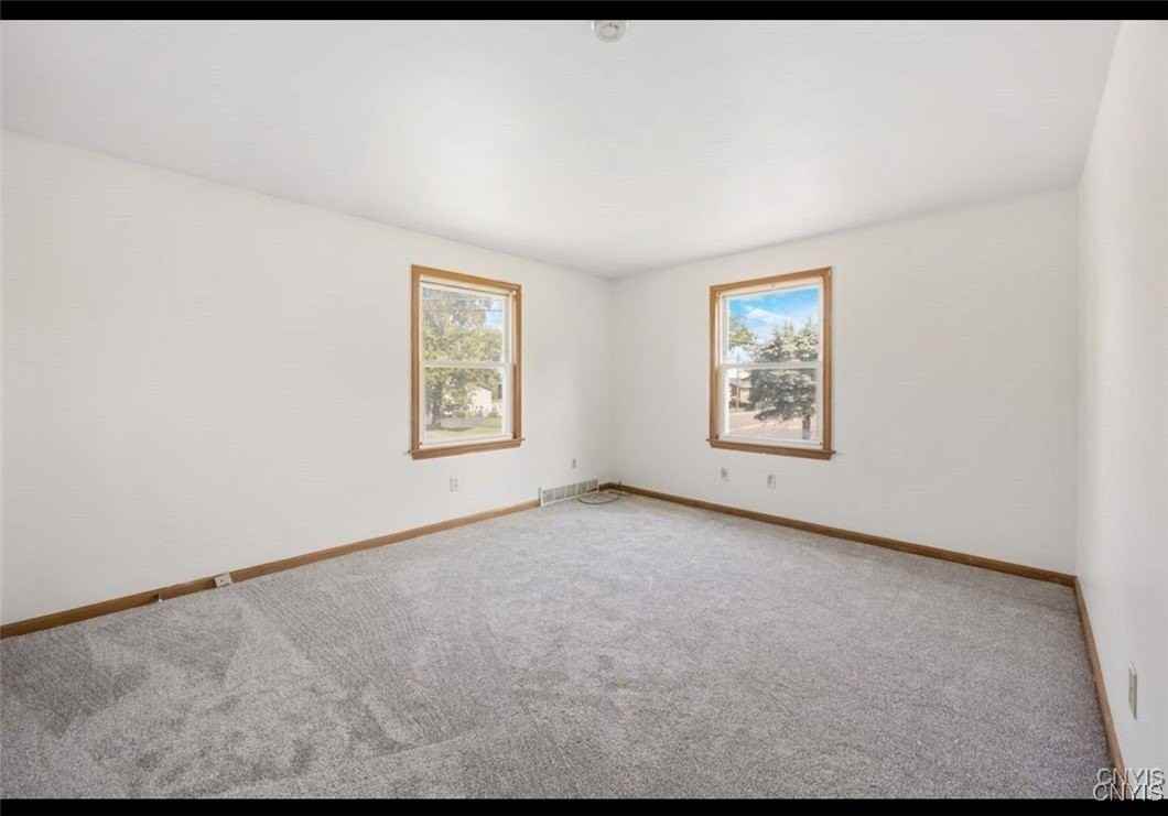 5696 Caughdenoy Rd - Photo 2 of 9