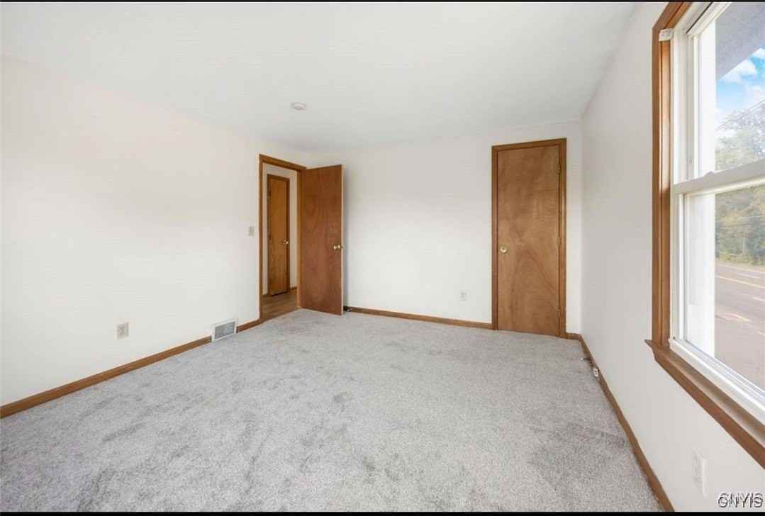 5696 Caughdenoy Rd - Photo 4 of 9