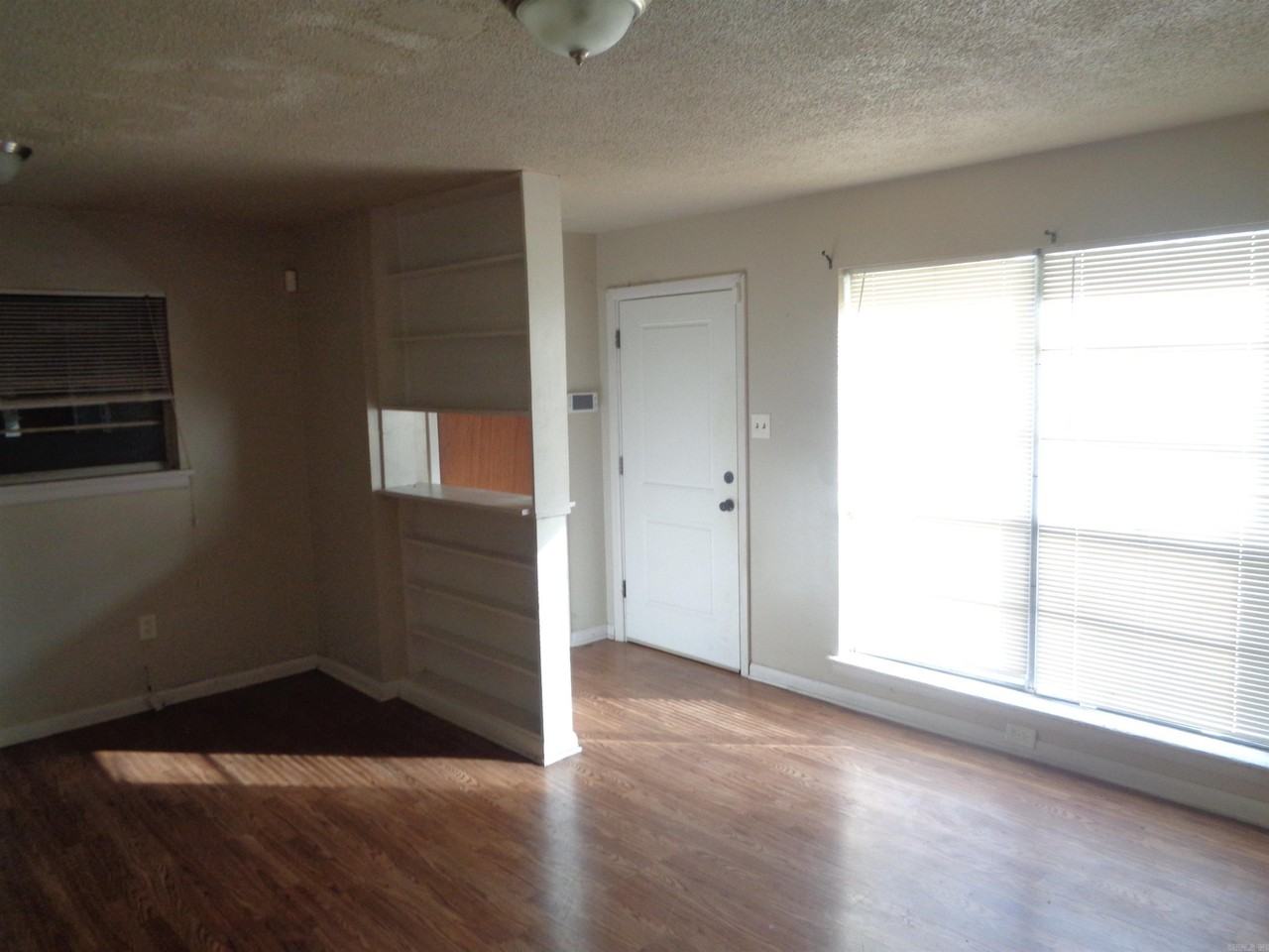 2200 Dennison St - Photo 7 of 17