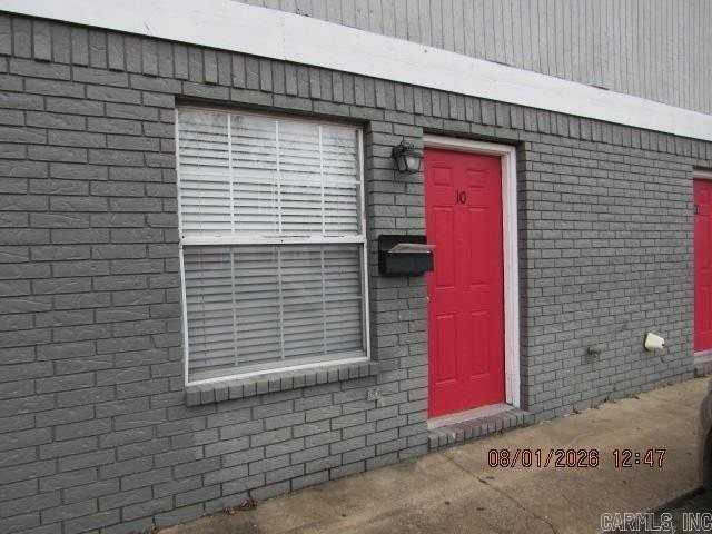 1230 Clifton St - Photo 2 of 11