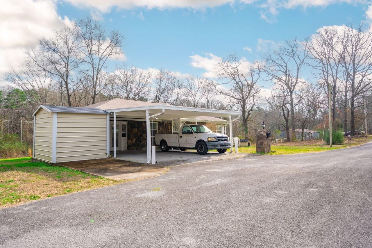 144 Rosenwald St - Photo 3 of 27