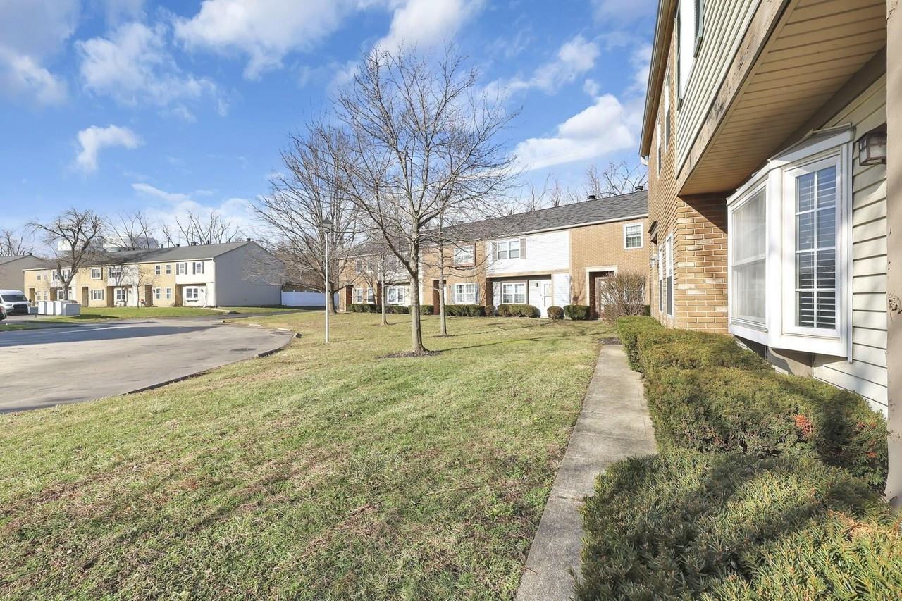 1642 Park Row Dr Unit K #K - Photo 4 of 45