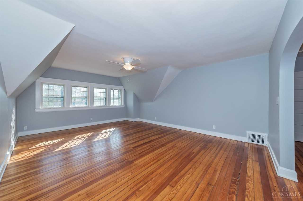 6217 Erie Ave Fl 3 #FL3 - Photo 4 of 22